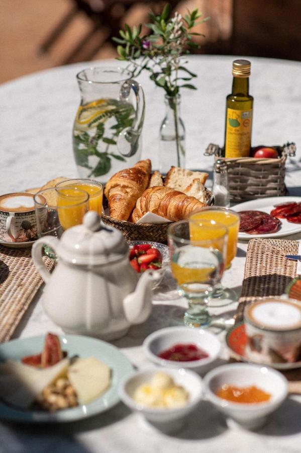 El Palauet De Monells - Adults Only Hotel Luaran gambar