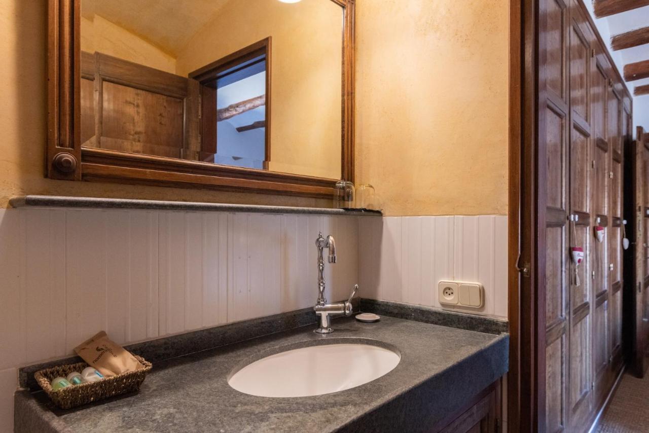 El Palauet De Monells - Adults Only Hotel Luaran gambar